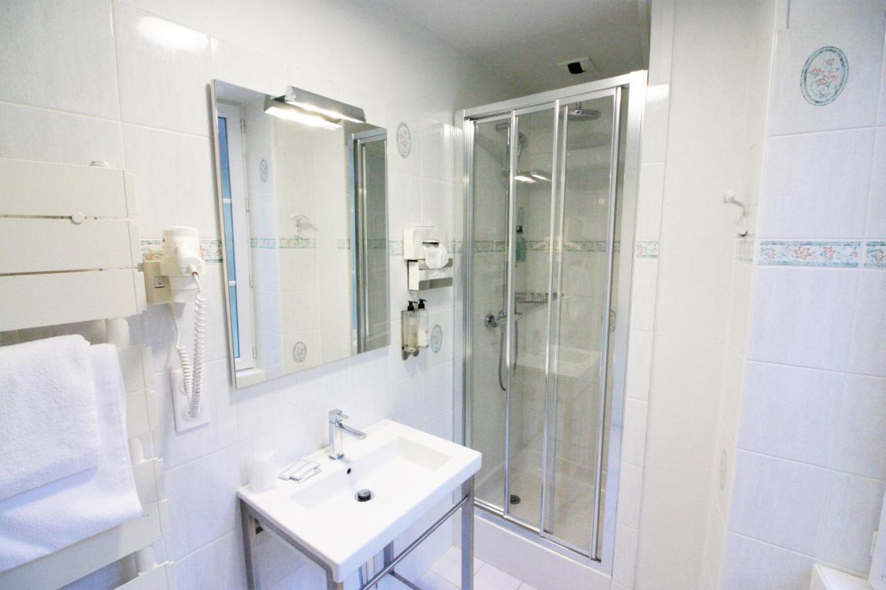 Logis - Hotel & Restaurant Du Tribunal Mortagne-au-Perche Zewnętrze zdjęcie
