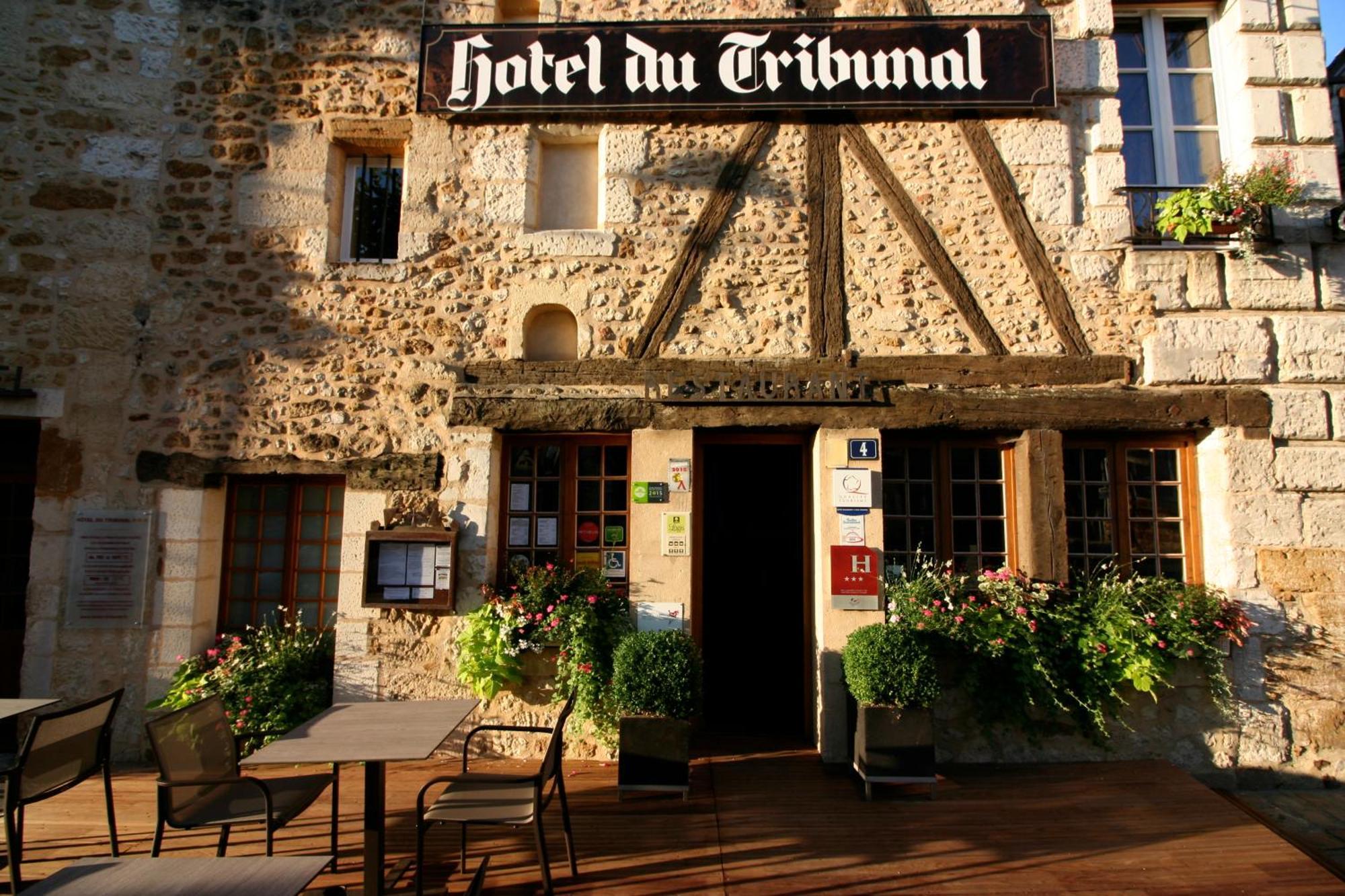 Logis - Hotel & Restaurant Du Tribunal Mortagne-au-Perche Zewnętrze zdjęcie