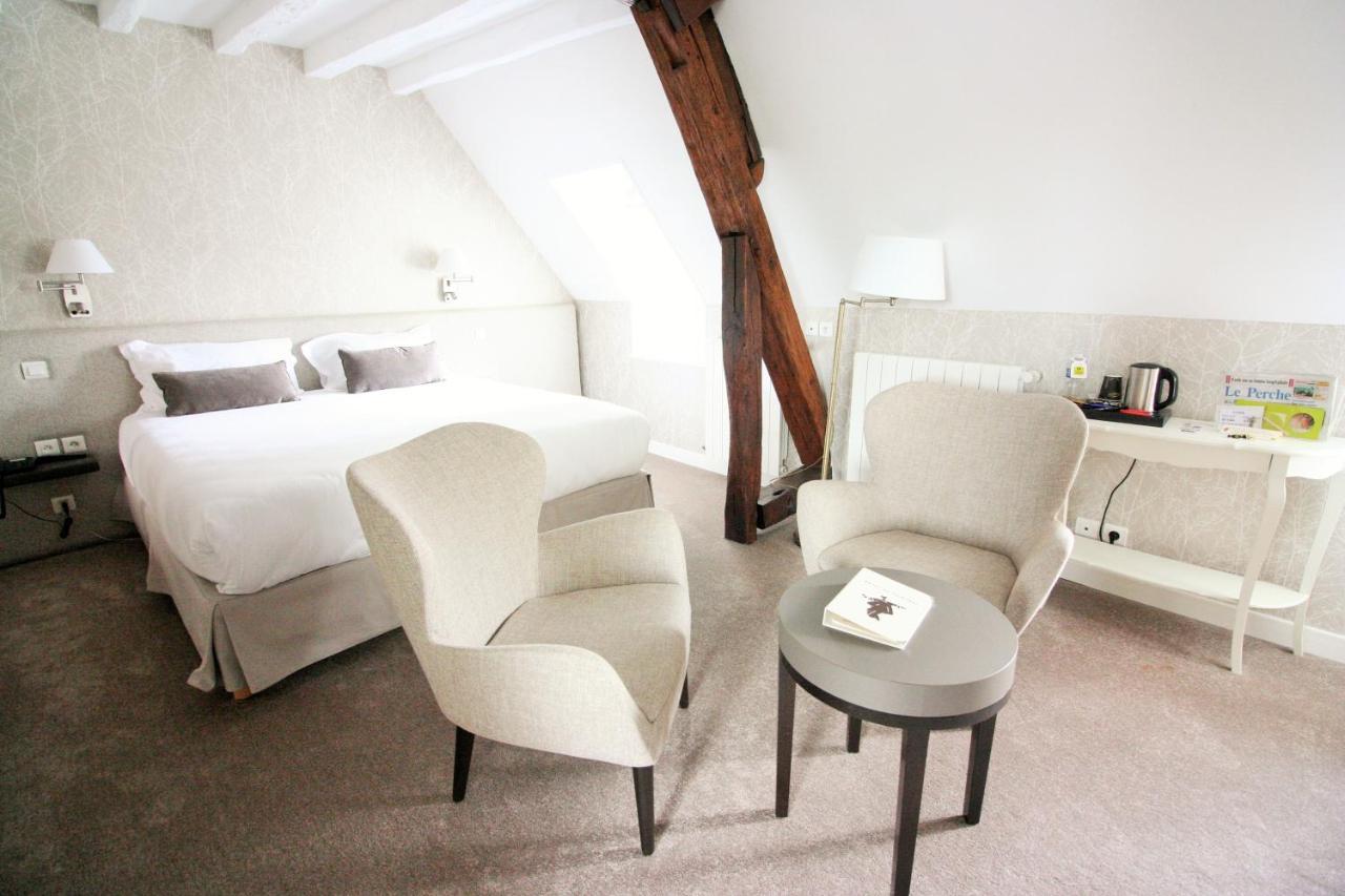 Logis - Hotel & Restaurant Du Tribunal Mortagne-au-Perche Zewnętrze zdjęcie